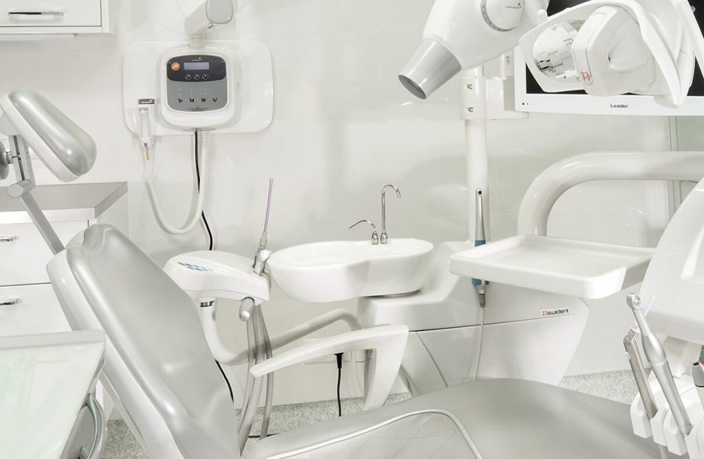 IMPLANTDENTAL - gabinet stomatologiczny